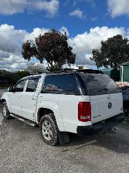 View Auto part Tonneau/Cover Volkswagen Amarok 2011