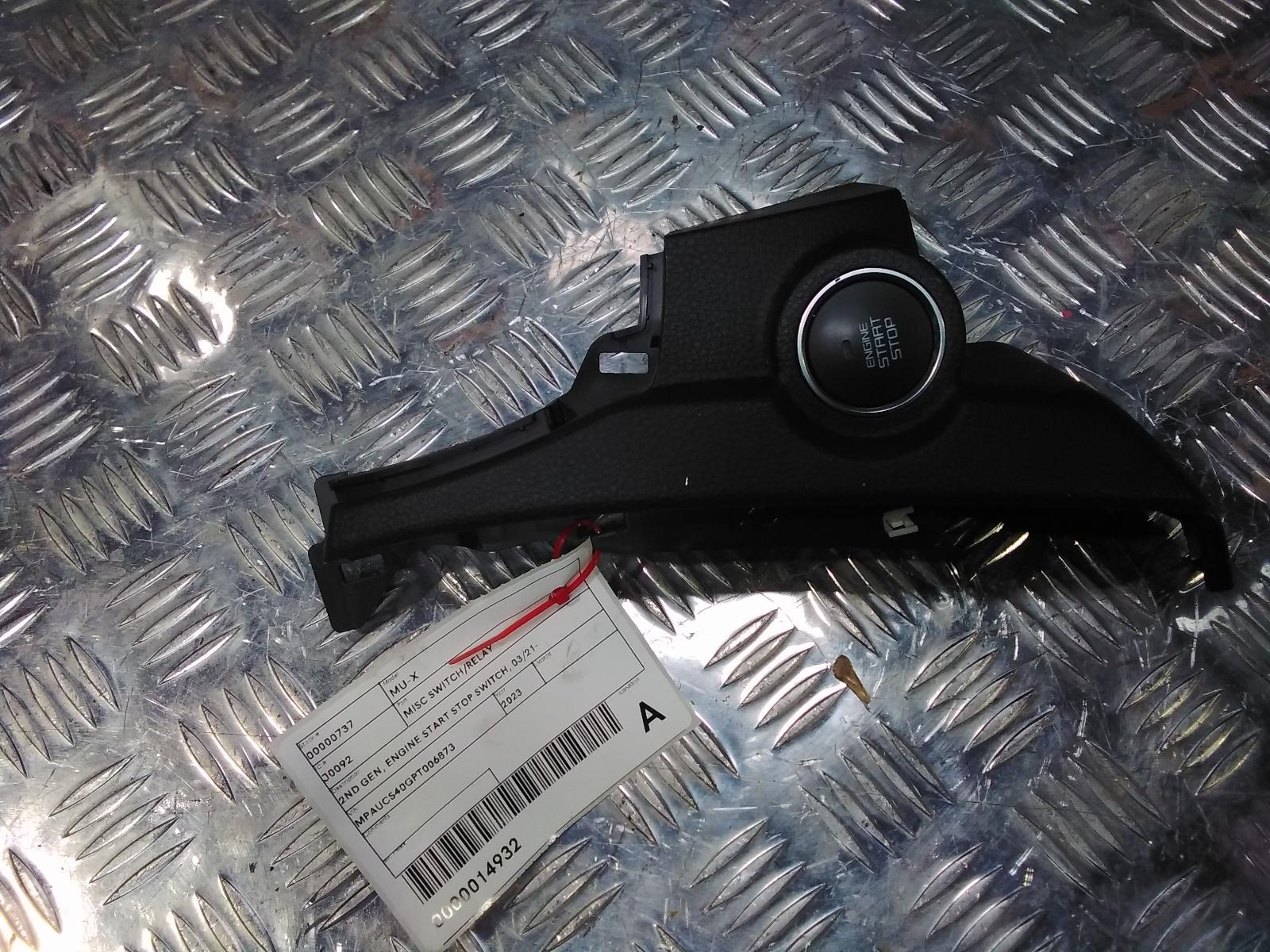 View Auto part Misc Switch/Relay Isuzu Mu-x 2023