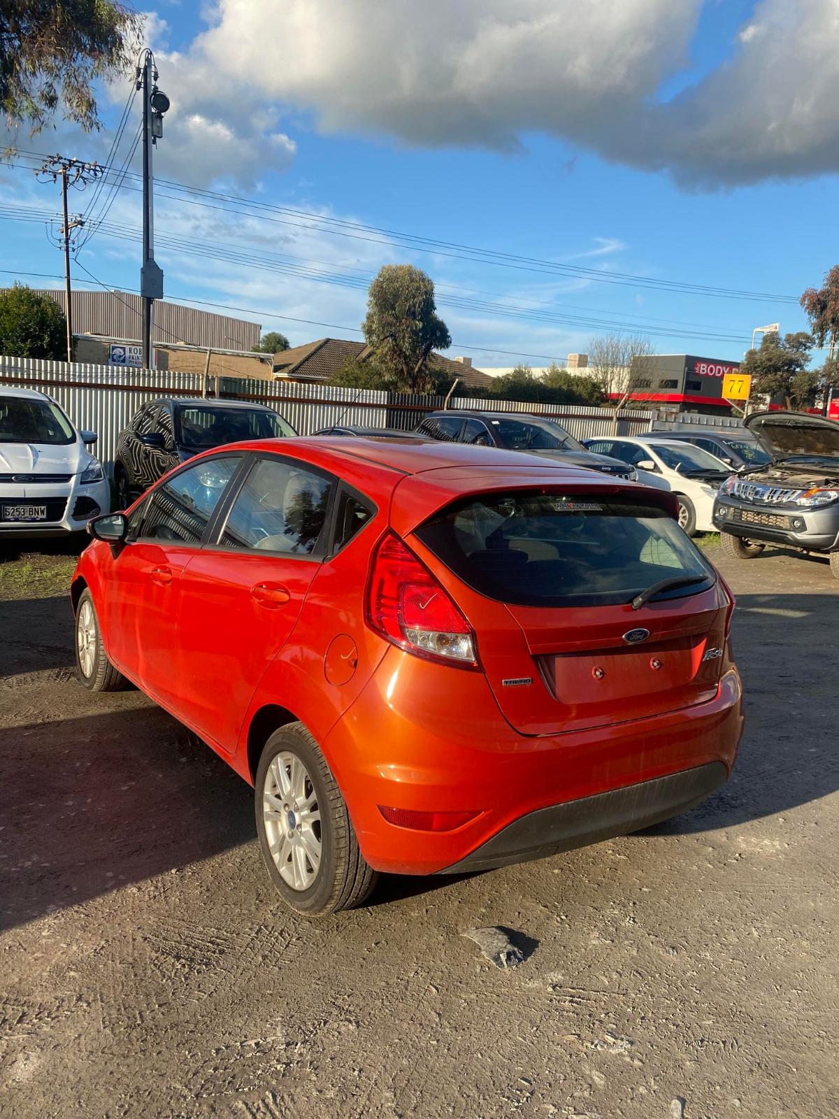 View Auto part Engine Ford Fiesta 2014