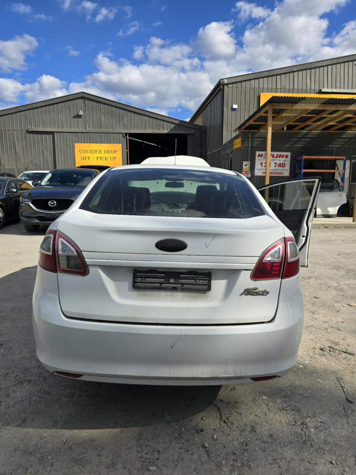 2011 Ford Fiesta Heater/Ac Controls View Auto part Heater/Ac Controls Ford Fiesta 2011