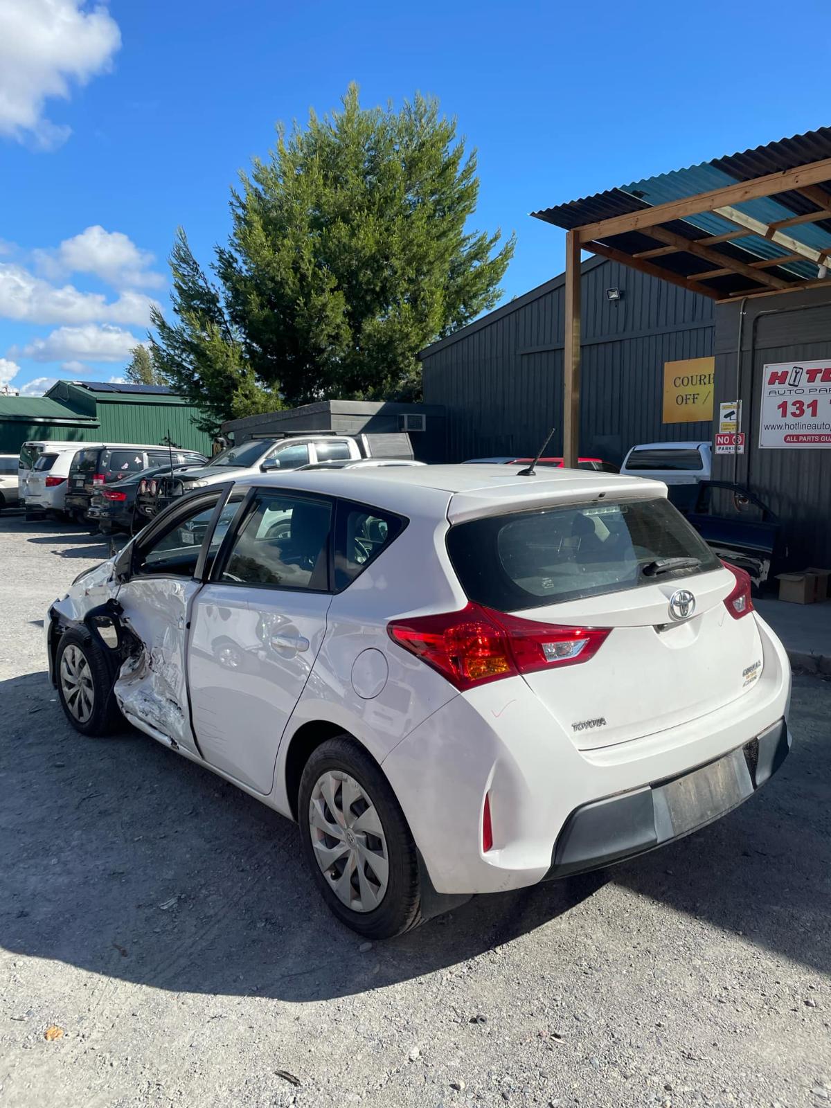 View Auto part Wheel Standard/Steel Toyota Corolla 2014