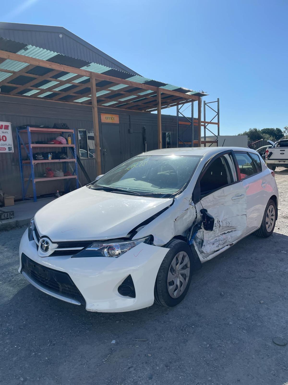 View Auto part Wheel Standard/Steel Toyota Corolla 2014