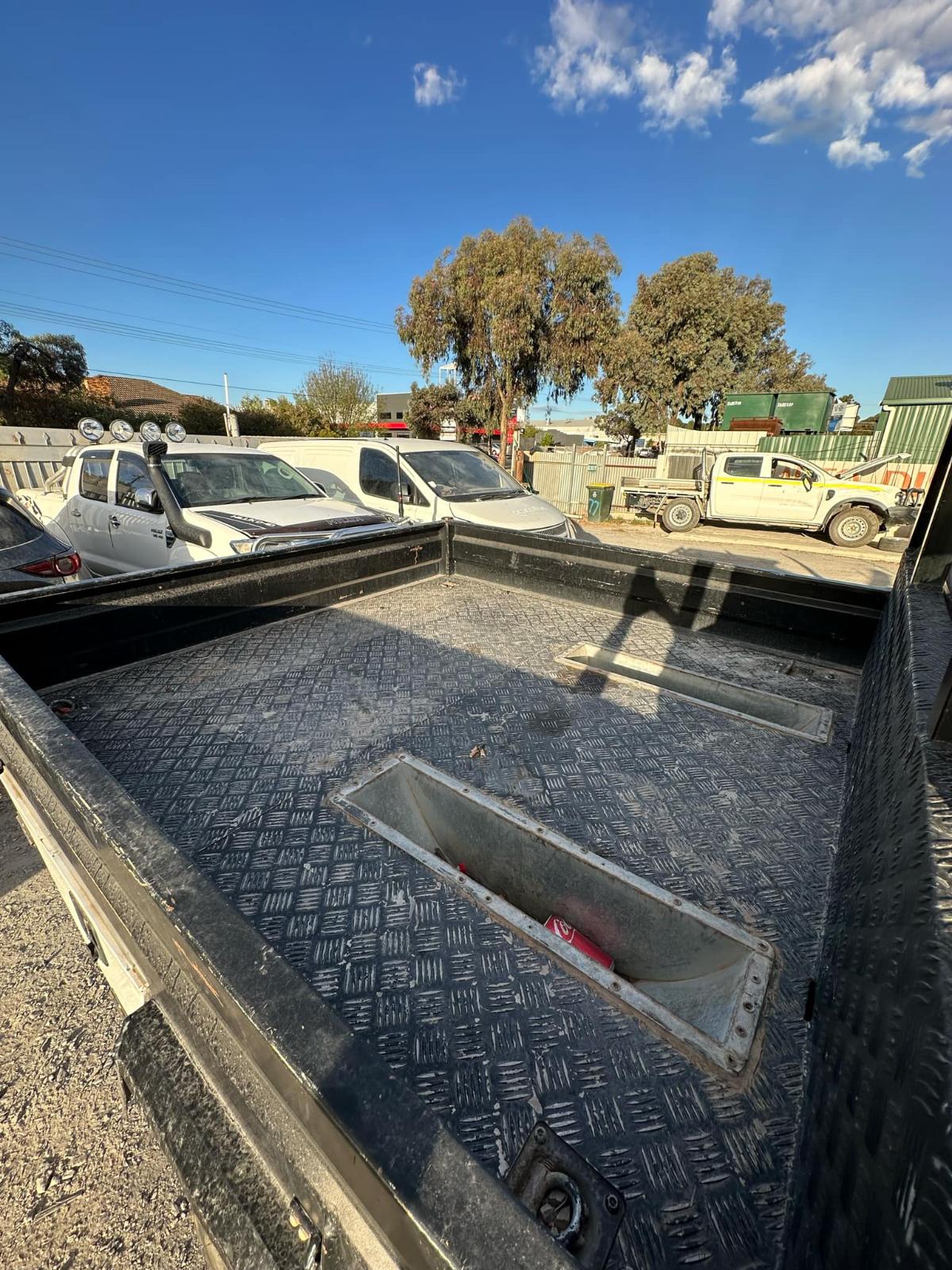 2020 Toyota Hilux Towbar View Auto part Towbar Toyota Hilux 2020