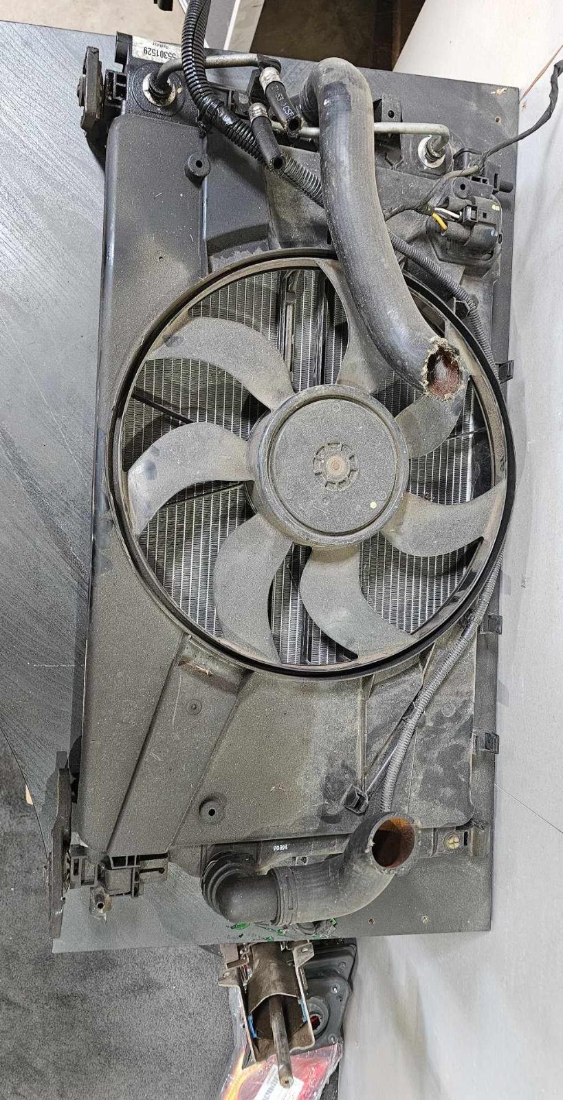 View Auto part Fan Holden Cruze 2012