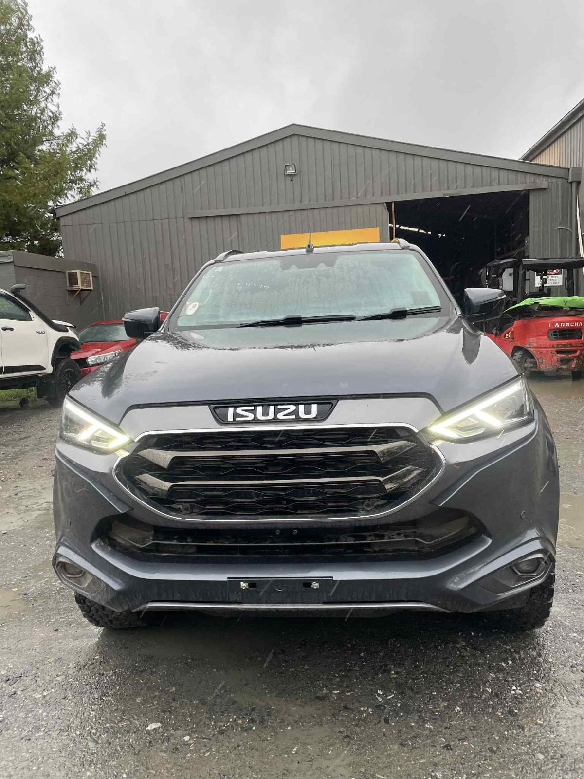 2023 Isuzu Mu-x Left Guard Liner View Auto part Left Guard Liner Isuzu Mu-x 2023