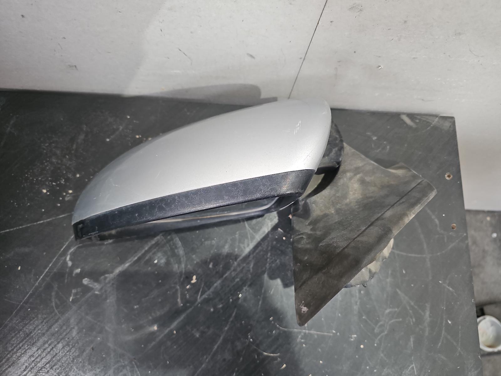 2013 Holden Cruze Left Door Mirror View Auto part Left Door Mirror Holden Cruze 2013
