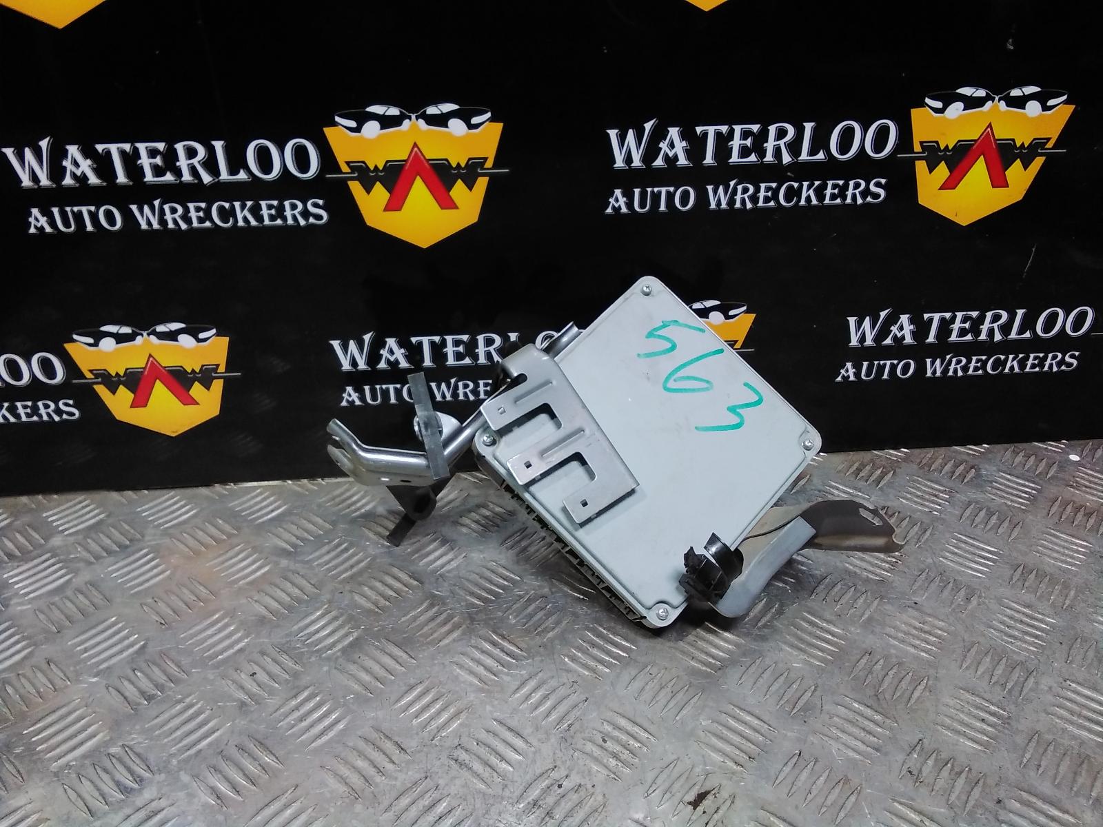 View Auto part Ecu Toyota Hilux 2012