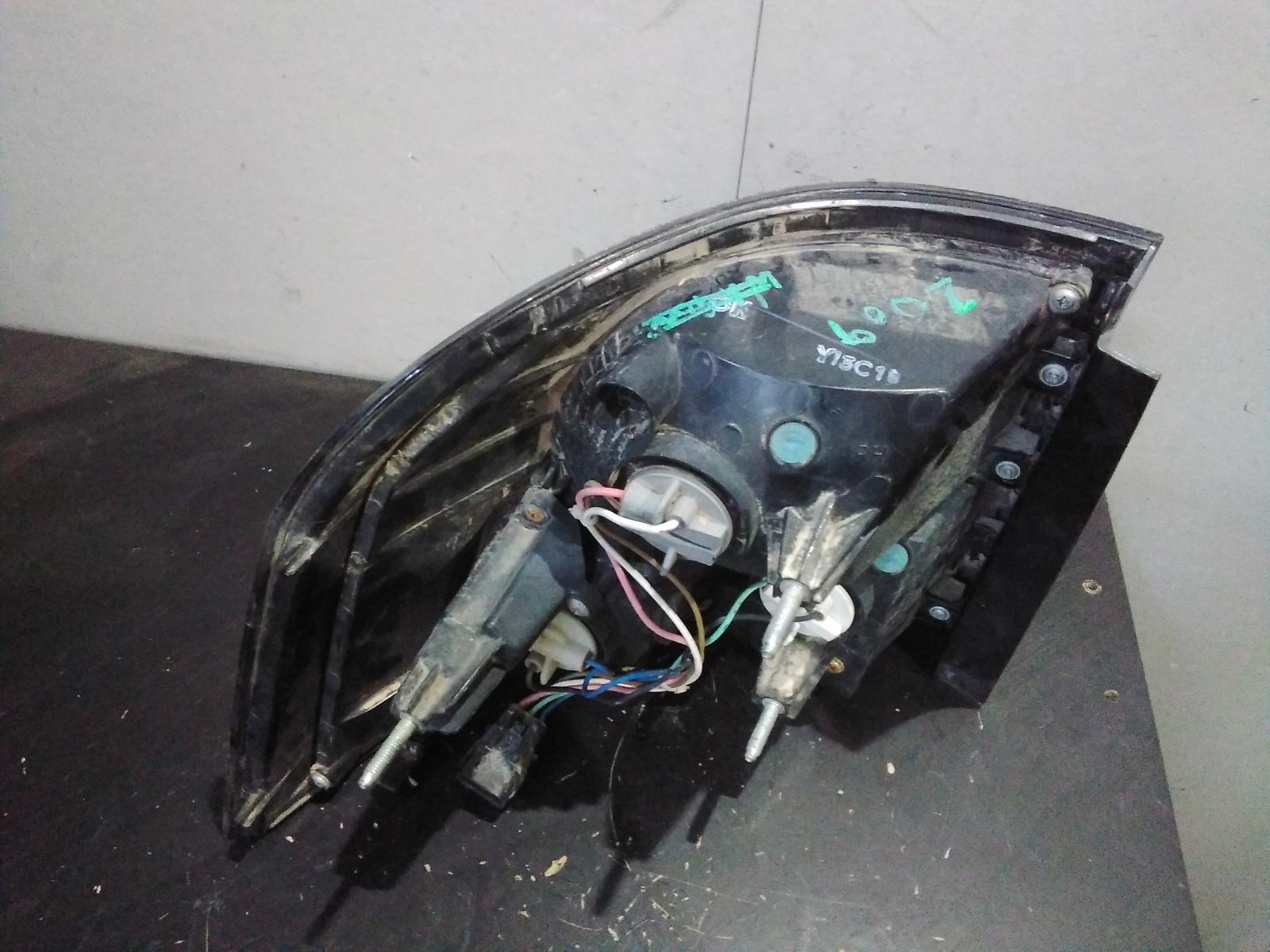 2009 Holden Commodore Right Taillight View Auto part Right Taillight Holden Commodore 2009