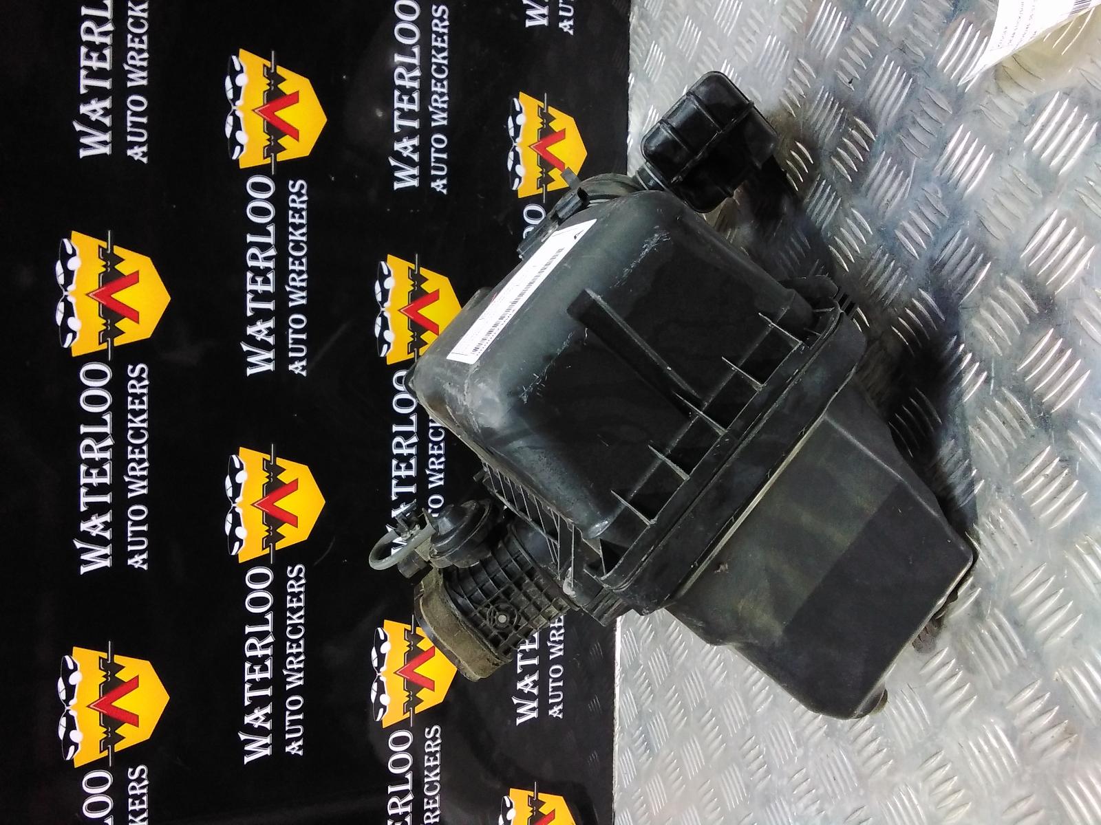 View Auto part Air Cleaner/Box Toyota Kluger 2010