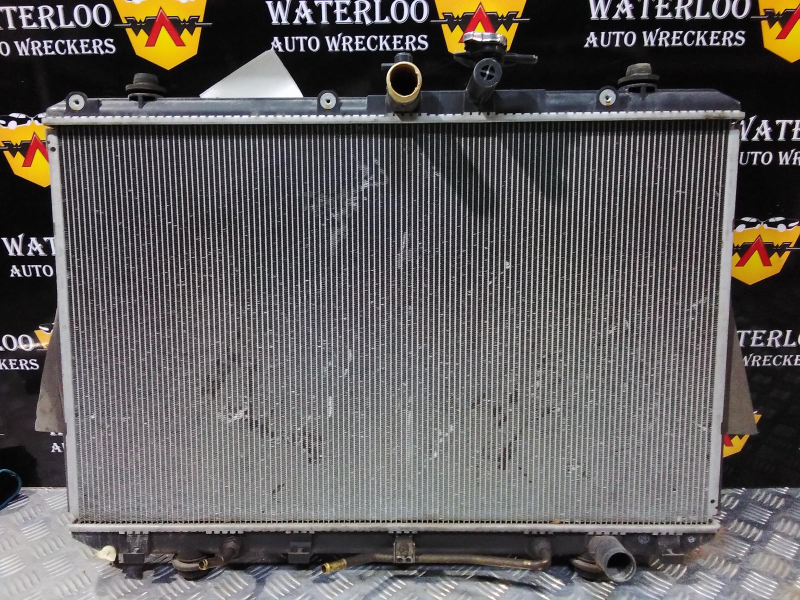 View Auto part Radiator Toyota Kluger 2010