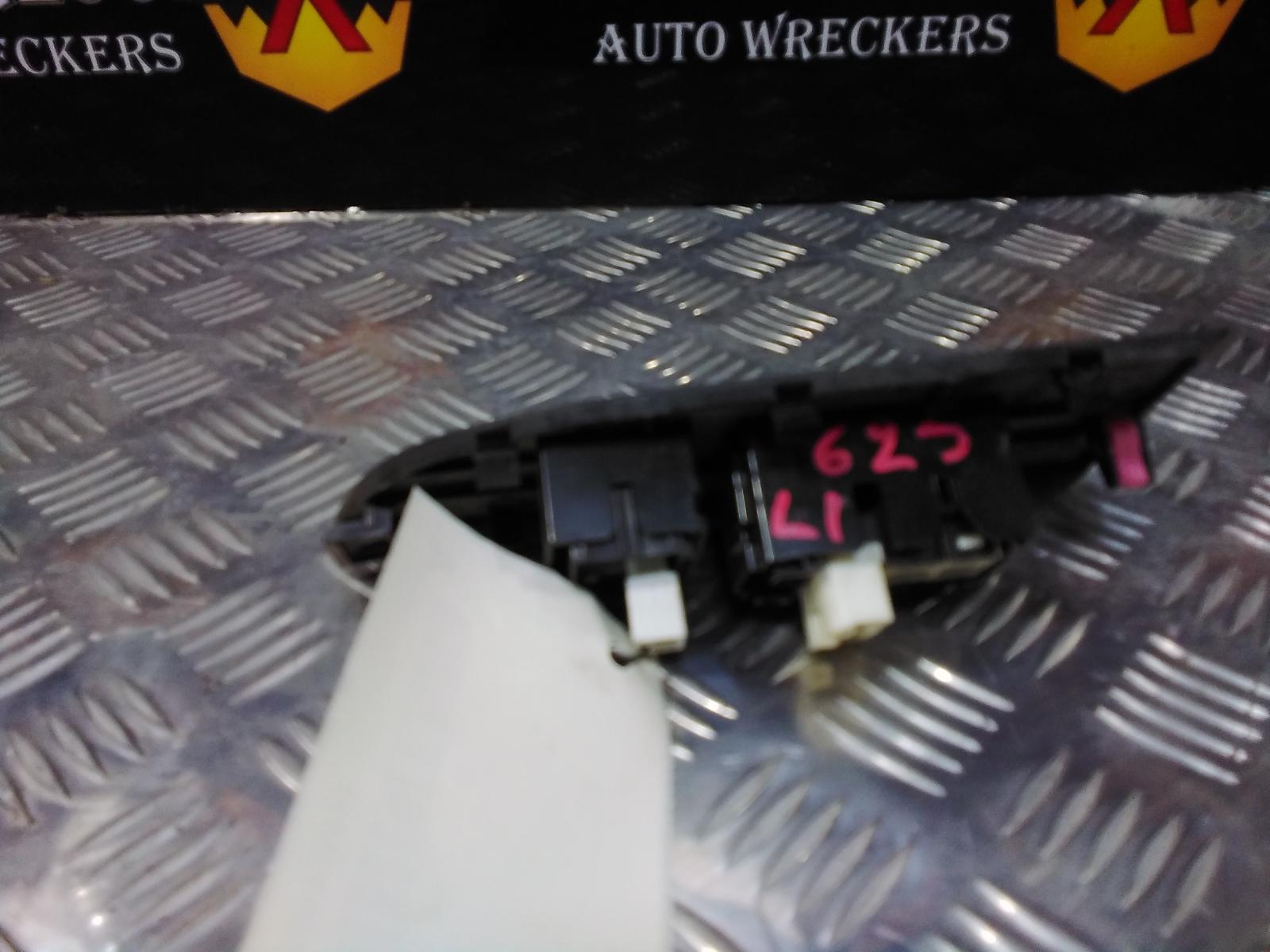 View Auto part Pwr Dr Wind Switch Toyota Kluger 2010