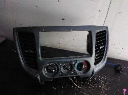 View Auto part Heater/Ac Controls Mitsubishi Triton 2020