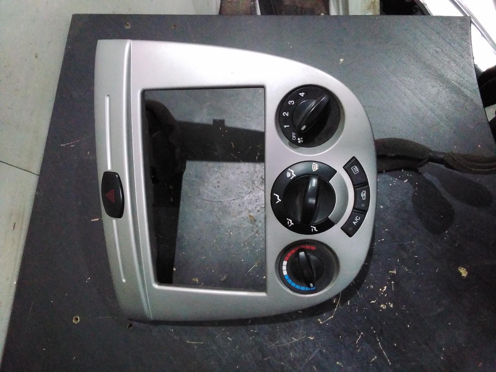 2008 Holden Viva Heater/Ac Controls View Auto part Heater/Ac Controls Holden Viva 2008