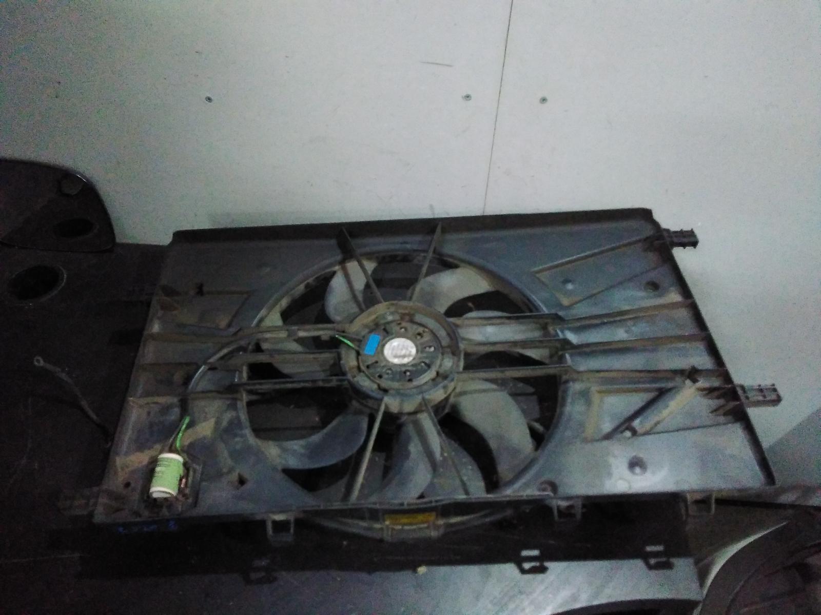 View Auto part Fan Holden Cruze 2012