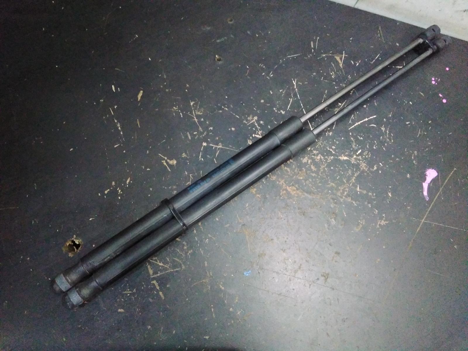 View Auto part Hatch Strut Ford Fiesta 2014