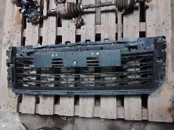 View Auto part Grille Mitsubishi Triton 2021