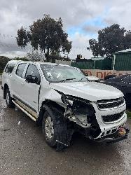 View Auto part Tonneau/Cover Holden Colorado 2013