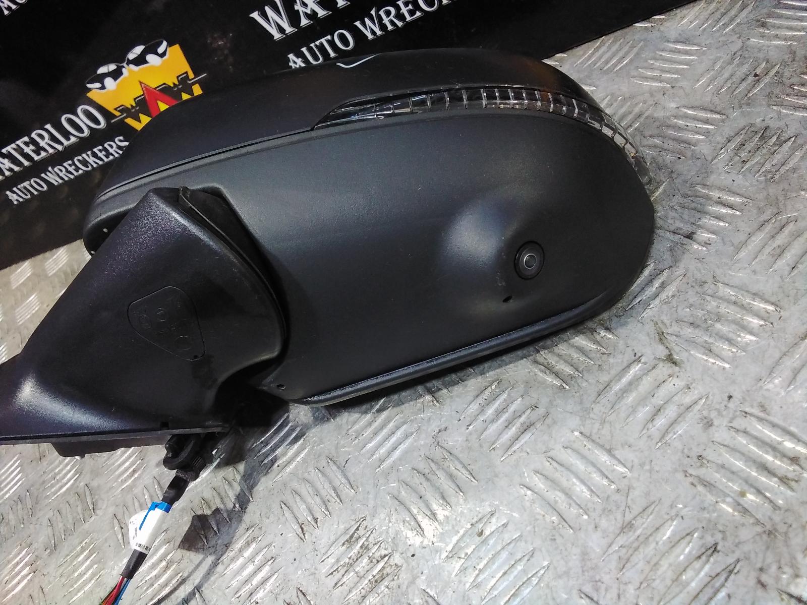 View Auto part Left Door Mirror Great Wall Cannon Ute 2023