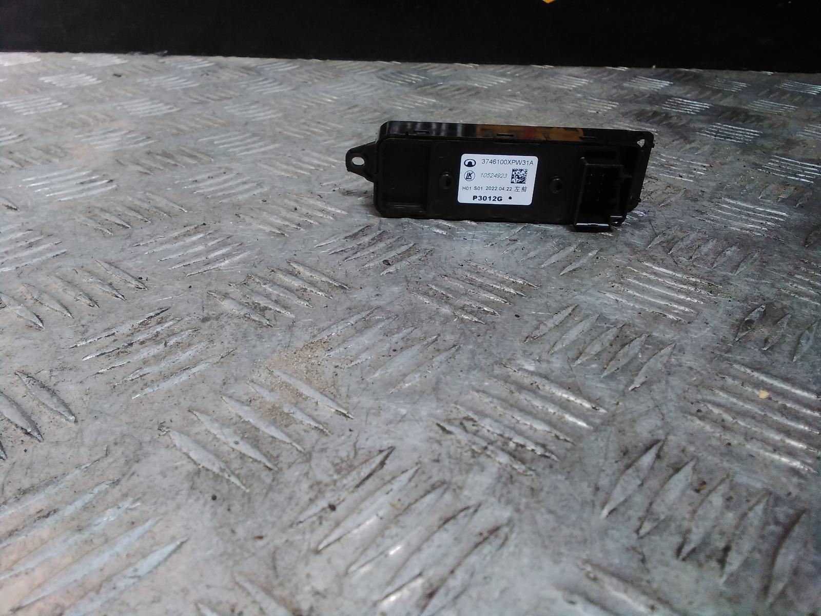 View Auto part Pwr Dr Wind Switch Great Wall Cannon Ute 2023