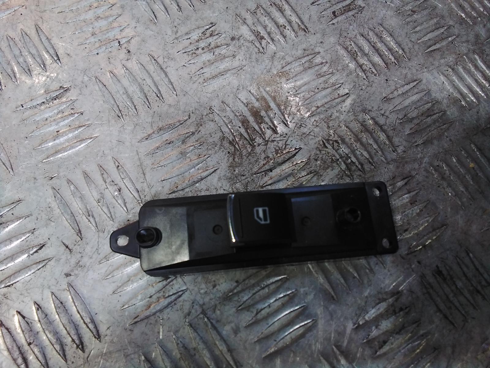 View Auto part Pwr Dr Wind Switch Great Wall Cannon Ute 2023