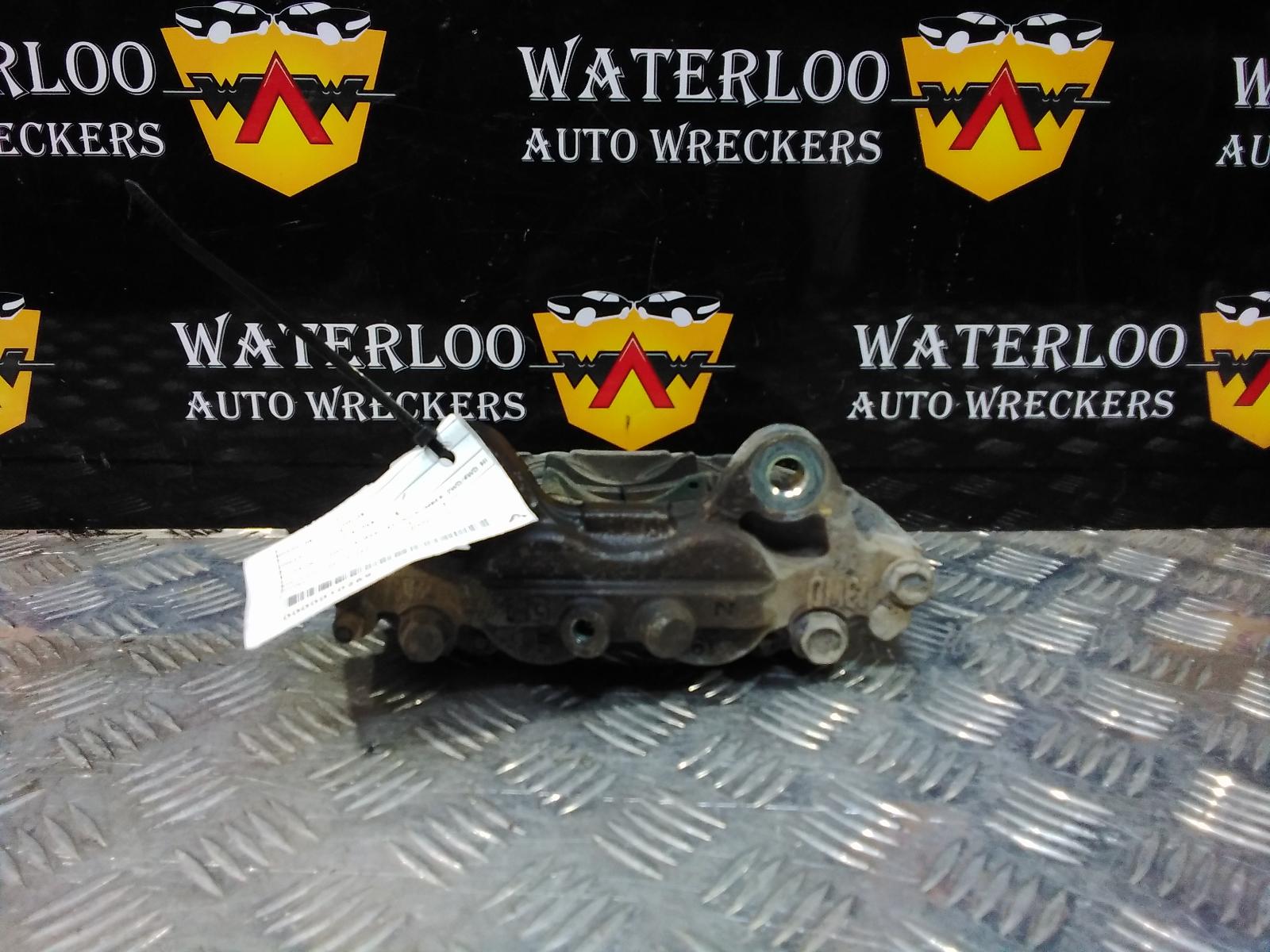 View Auto part Caliper Toyota Hilux 2020