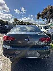 View Auto part Right Rear Trailing Arm Volkswagen Passat 2017